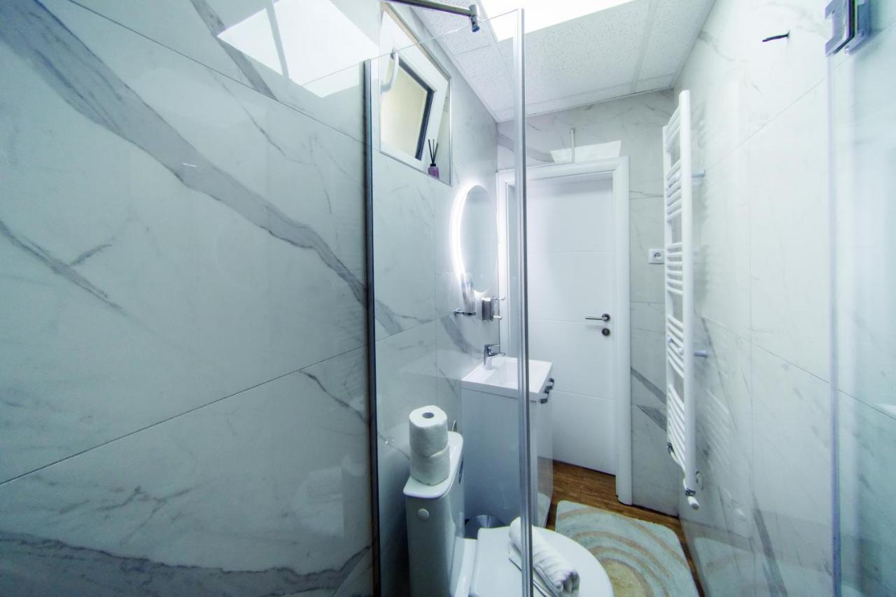 La Lorre Lux Apartment Jagodina Exterior photo